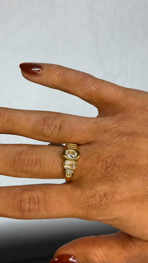 The Hazel Ring, Gold